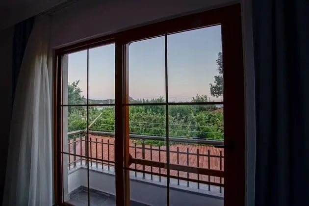 Standard Üç Kişilik Oda