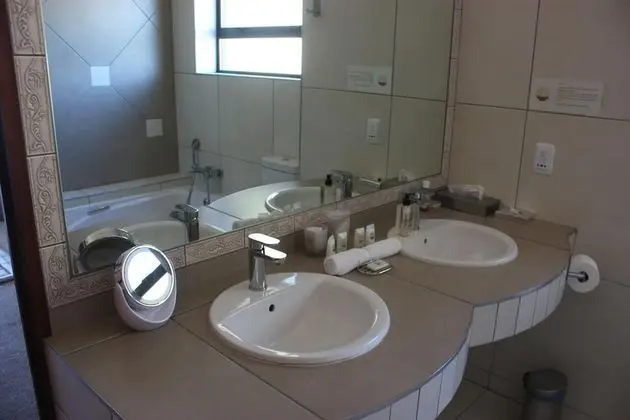 Luxury Tek Büyük veya İki Ayrı Yataklı Oda