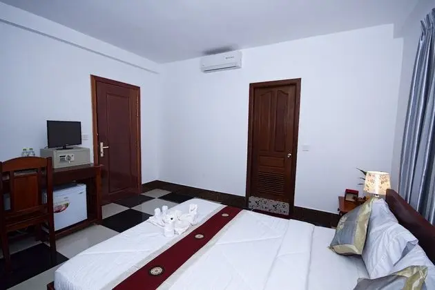 Deluxe Tek Büyük Yataklı Oda (Free Pick Up & Bike)