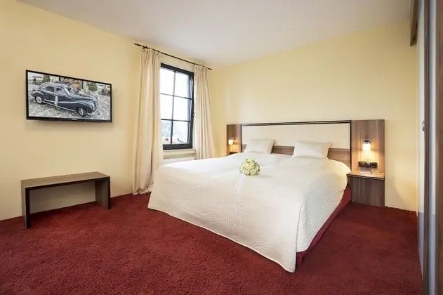 Tek Büyük Yataklı Oda