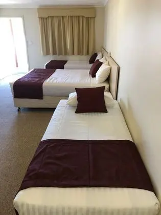 Basic Dört Kişilik Oda