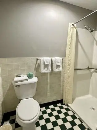 Standard Oda, 1 Büyük (Queen) Boy Yatak