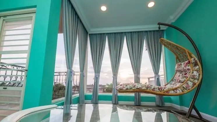 Tek Büyük Yataklı Oda (Mermaid)