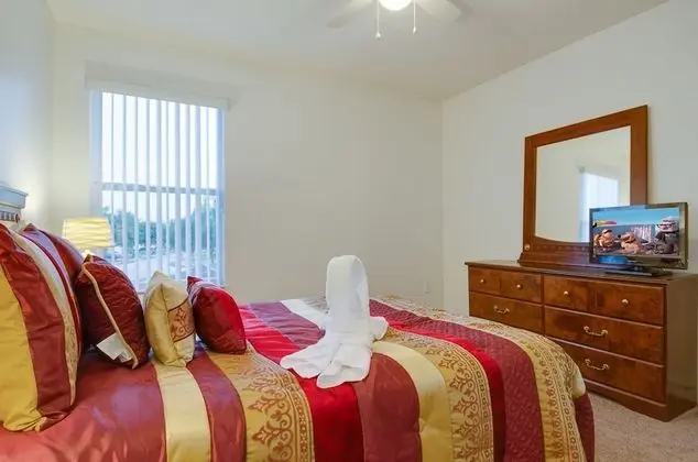 Family Villa, Sıcak Su Havuzu, Bahçeli