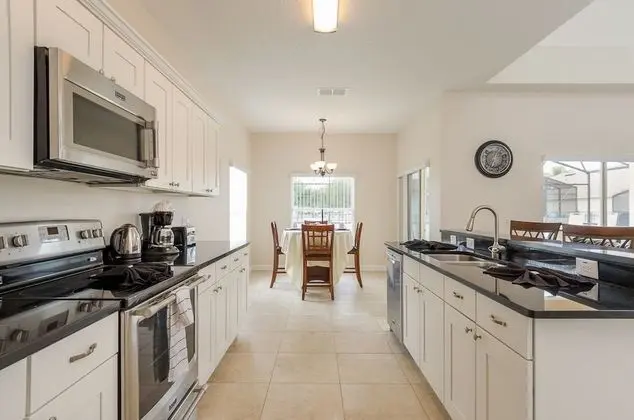 Family Villa, Sıcak Su Havuzu, Bahçeli