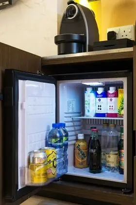 Büyük Yataklı Tek Kişilik Oda