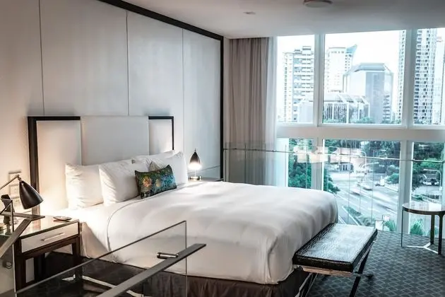Çatı Katı (Loft), Şehir Manzaralı