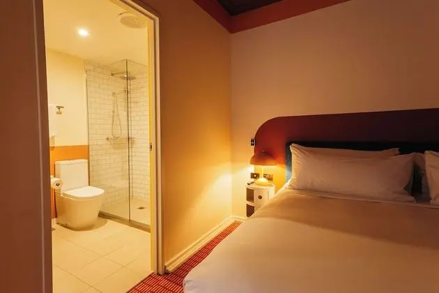 Çatı Katı Süiti (Penthouse)