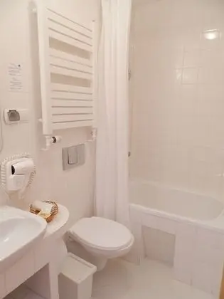 Standard Tek Kişilik Oda, Sigara İçilmez, Banyolu/Duşlu
