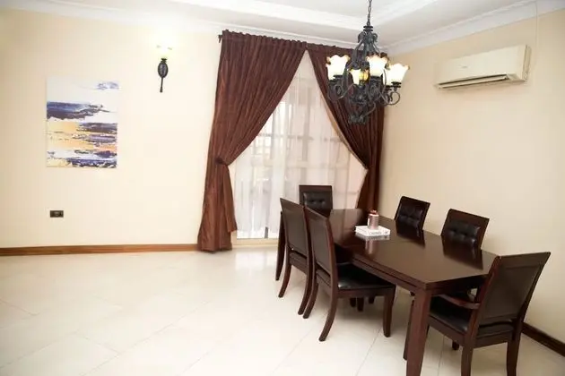 3 Bedroom Apartment