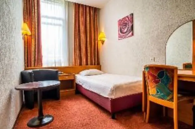 Tek Kişilik Oda