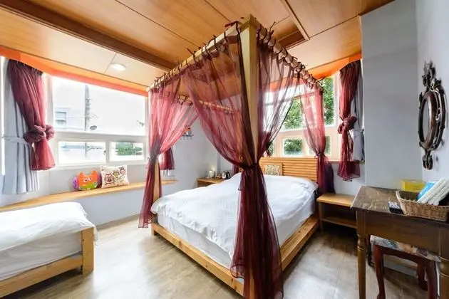Deluxe Üç Kişilik Oda