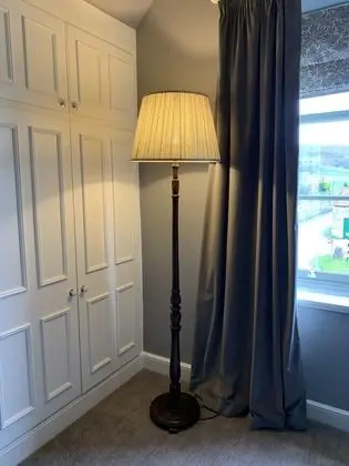 Deluxe Tek Büyük Yataklı Oda, Banyolu/Duşlu
