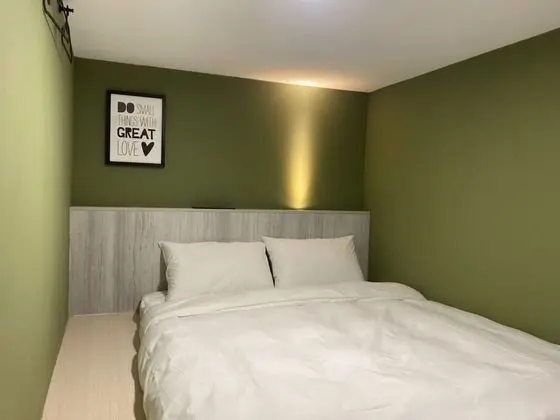 Ortak Ranzalı Oda, Karma Ranzalı Oda (1 Double Bed)