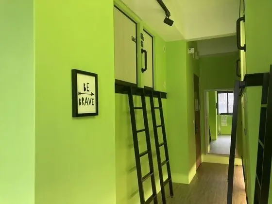 Ortak Ranzalı Oda, Karma Ranzalı Oda (1 Single Bed)