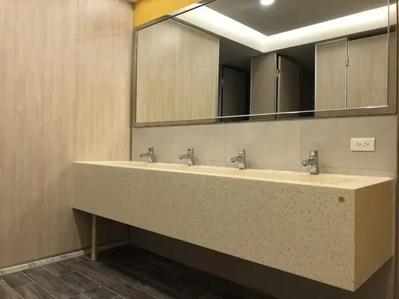 Ortak Ranzalı Oda, Karma Ranzalı Oda (1 Single Bed)
