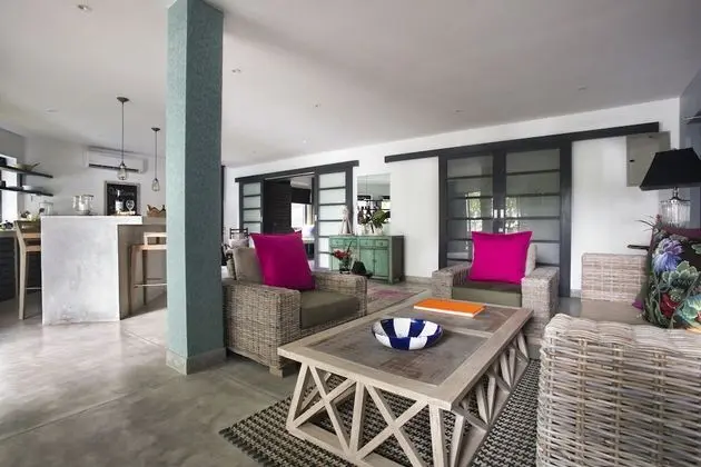 Signature Süit, 1 Yatak Odası, Küçük Mutfak, Okyanus Manzaralı (1 Bedroom)