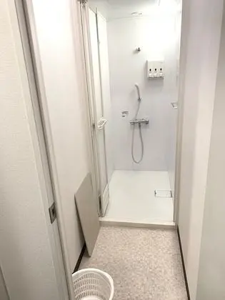 Oda, Sadece kadınlar için (Capsule, Top Bunk)