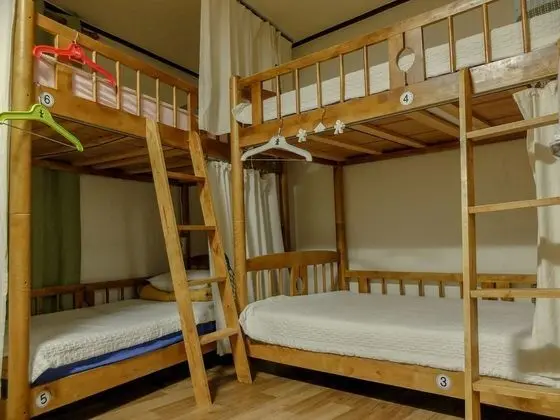 Ortak Ranzalı Oda, Sadece erkekler için