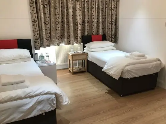 Comfort Üç Kişilik Oda, 3 Tek Kişilik Yatak (with shower, Nr 1)