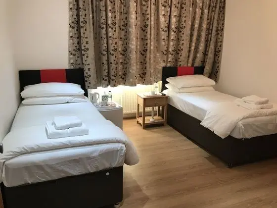 Comfort Üç Kişilik Oda, 3 Tek Kişilik Yatak (with shower, Nr 1)