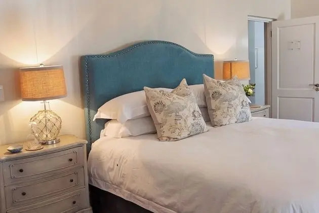 Luxury Tek Büyük Yataklı Oda