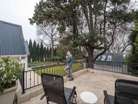 Luxury Tek Büyük Yataklı Oda