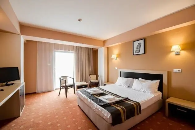 Business Tek Büyük Yataklı Oda, Balkon
