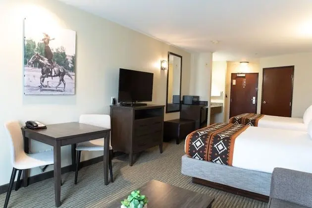 City Side 2 Queen Suite