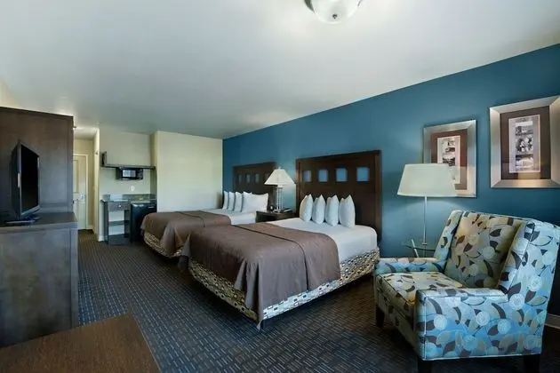 Bay View 2 Queen Suite