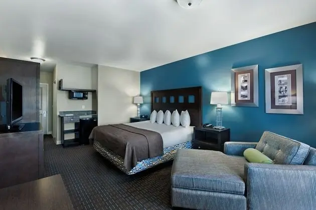 Bay View King Suite