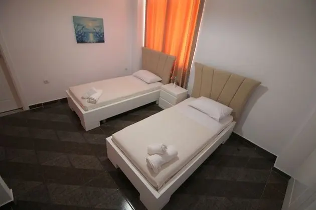 Family Oda, Deniz Manzaralı