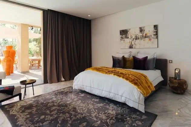 Deluxe Villa, 5 Yatak Odası, Havuz Manzaralı, Havuz Kenarı