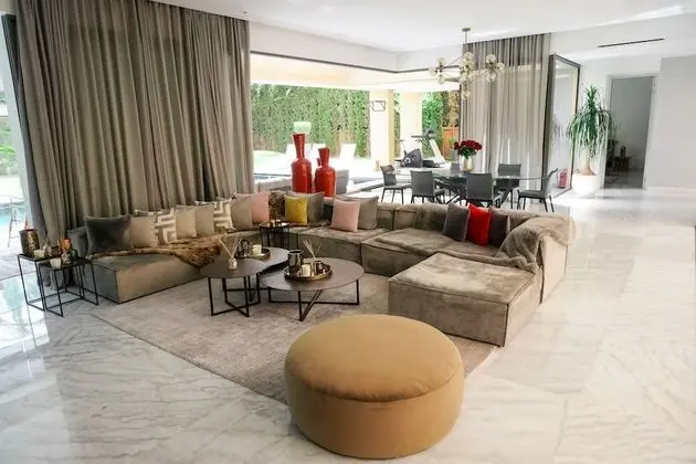 Deluxe Villa, 5 Yatak Odası, Havuz Manzaralı, Havuz Kenarı
