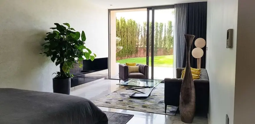 Deluxe Villa, 5 Yatak Odası, Havuz Manzaralı, Havuz Kenarı