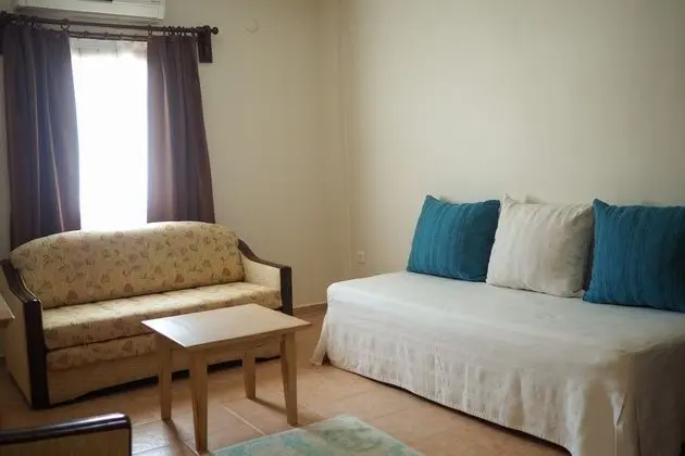 ÜÇ KİŞİLİK SUIT ODA