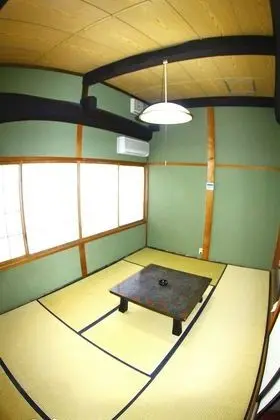 Traditional Oda, Sigara İçilebilir (Japanese-Style, 4 Person Occupancy)