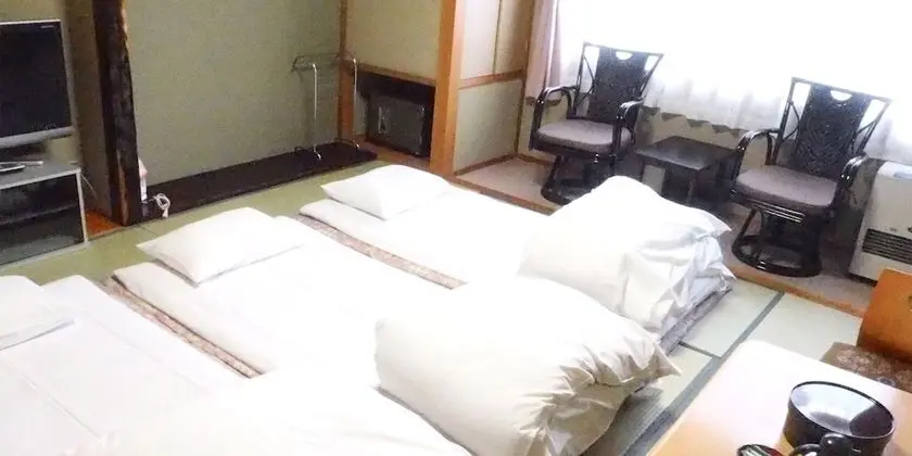 Traditional Dört Kişilik Oda, Ortak Banyo (Japanese Style)