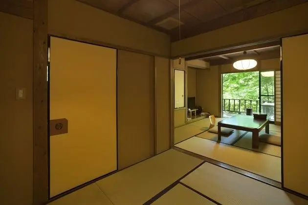 Traditional Oda, Sigara İçilebilir (Japanese Style, Private Open-air Bath)
