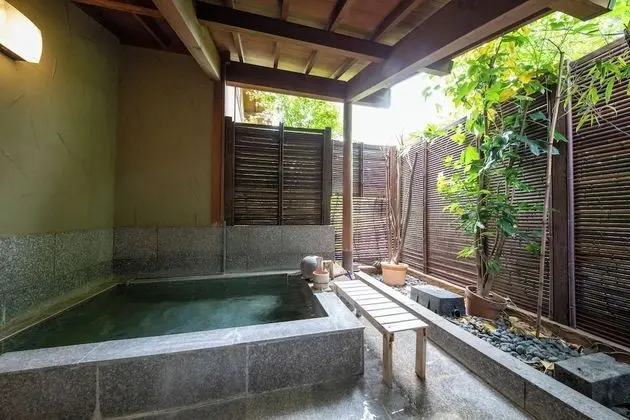 Traditional Ev, Ek Bina (Japanese Style w/OpenAirBath for 5ppl)