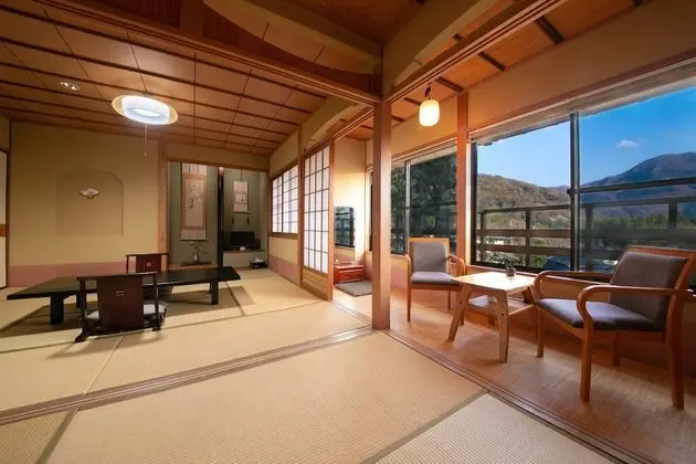Traditional Oda (Japanese Style)