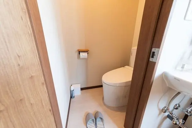 Traditional Oda (JPN Style for 4 Guests with Toilet)