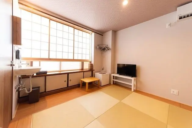 Traditional Oda (JPN Style for 4 Guests with Toilet)