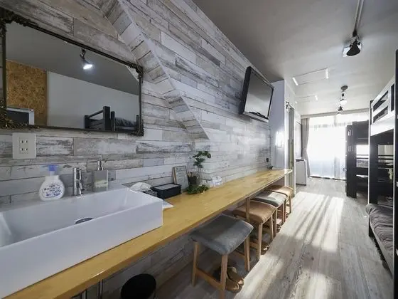 Apart Daire, Sigara İçilmez (2F)