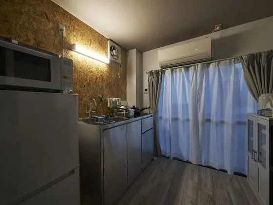 Apart Daire, Sigara İçilmez (2F)