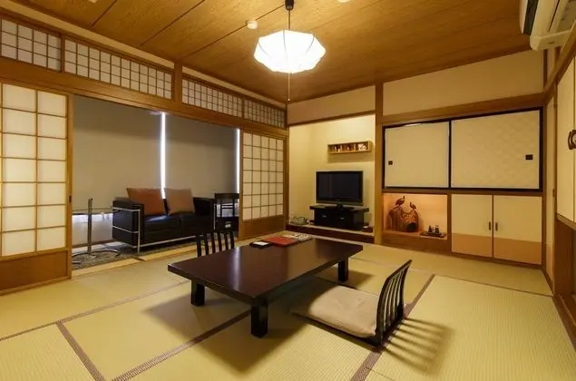 Family Oda, Sigara İçilmez (Japanese-Style)
