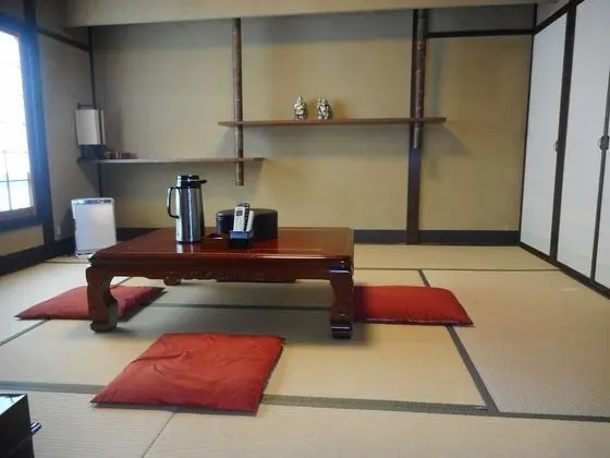 Traditional Oda (Japanese Style, for 4 Guests)