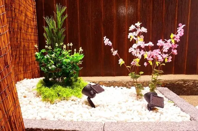 Basic Ev, Sigara İçilmez, Bahçe Manzaralı