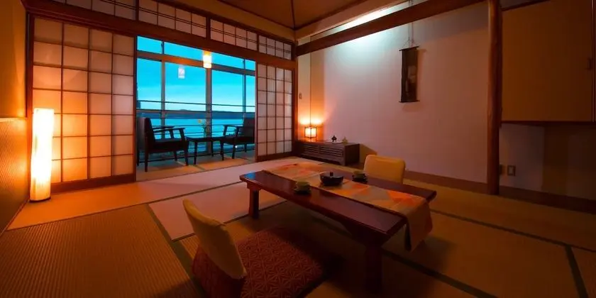 Traditional Oda, Sigara İçilmez (Modern Japanese Style for 6 People )