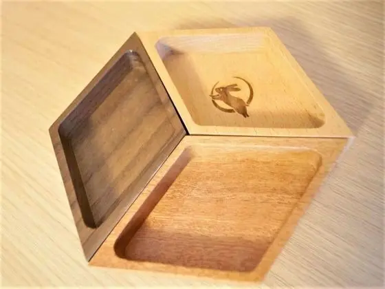 Traditional Süit (Japanese Western Style)